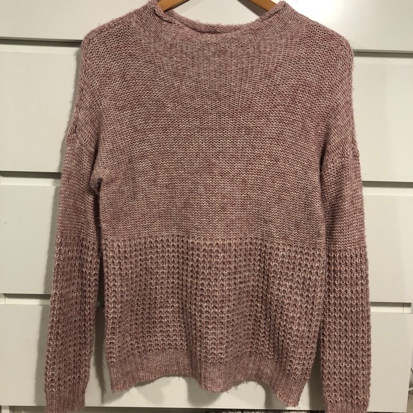 American Eagle Pink Sweater - Picture 2 of 6